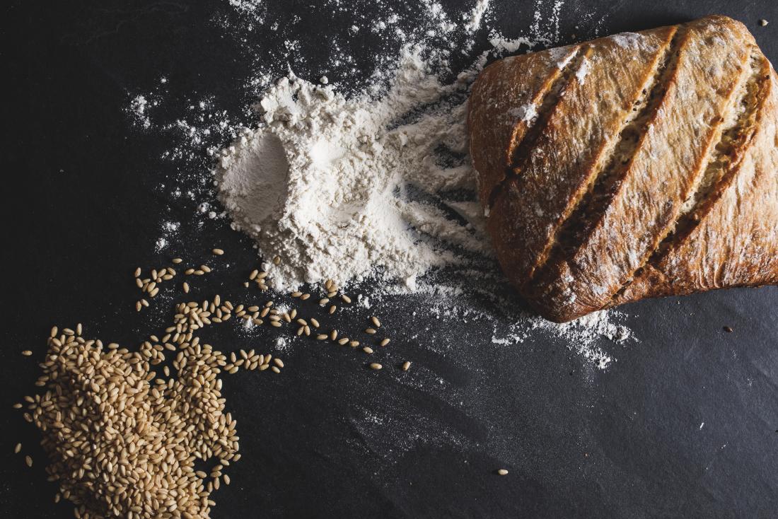 Filizlenmiş Tahıl Ekmeği Tüketmek için 7 Neden